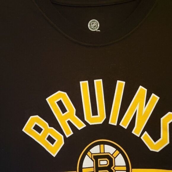 NHL Men's Boston Bruins hockey long sleeves tee. S, M, L - Picture 4 of 8